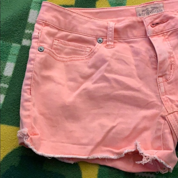 Aeropostale shorts. 3/4 size - Picture 2 of 7